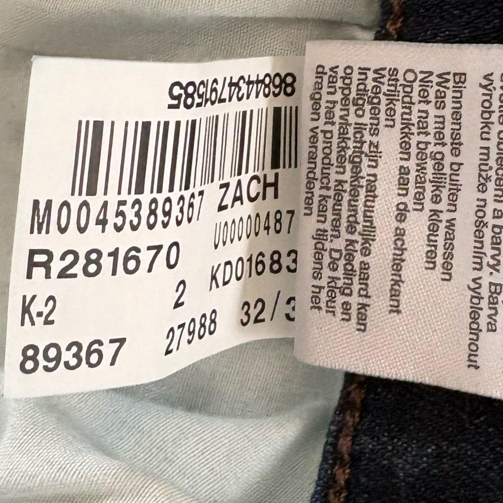 Mavi Classic Blue "Zach" Straight Leg Jeans (32x32) - Picture 10 of 11